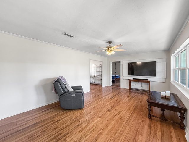 1700 Haisten Dr, Dothan, AL 36301