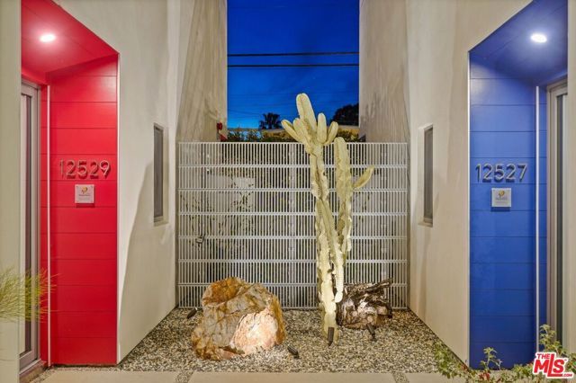 12527 Wagner Street, Los Angeles, CA 90066