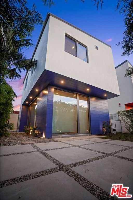 12527 Wagner Street, Los Angeles, CA 90066