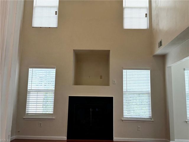 1504 Chateau Run CT, Virginia Beach, VA 23456