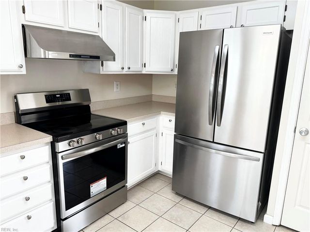1504 Chateau Run CT, Virginia Beach, VA 23456