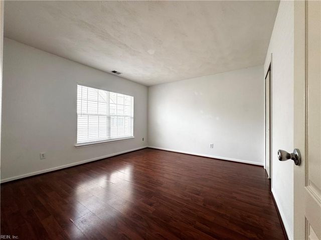 1504 Chateau Run CT, Virginia Beach, VA 23456