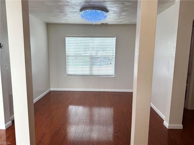1504 Chateau Run CT, Virginia Beach, VA 23456