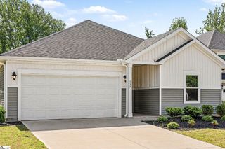 127 Mainsail Way, Spartanburg, SC 29306