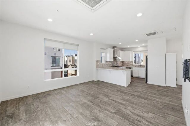 783 Wonder Lane, Costa Mesa, CA 92627