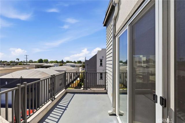 783 Wonder Lane, Costa Mesa, CA 92627