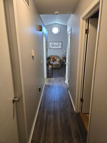 11210 W Taylor St, Wichita, KS 67212