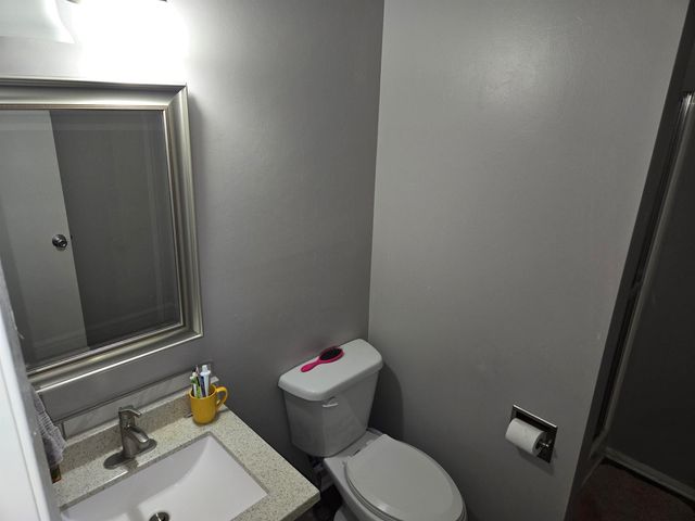 11210 W Taylor St, Wichita, KS 67212