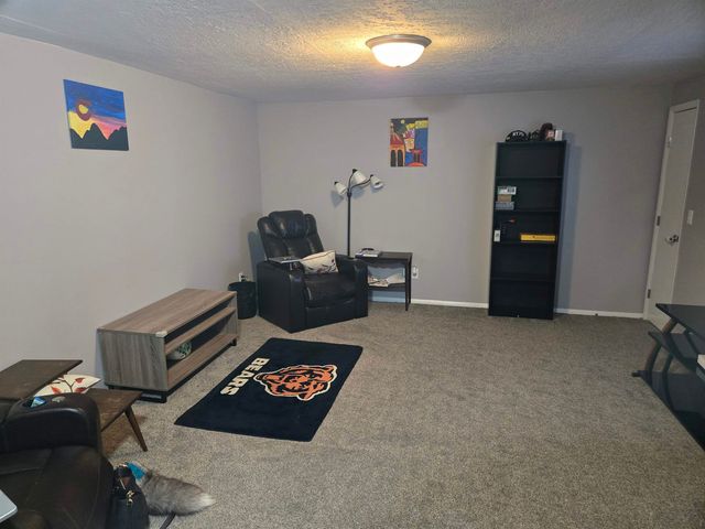 11210 W Taylor St, Wichita, KS 67212