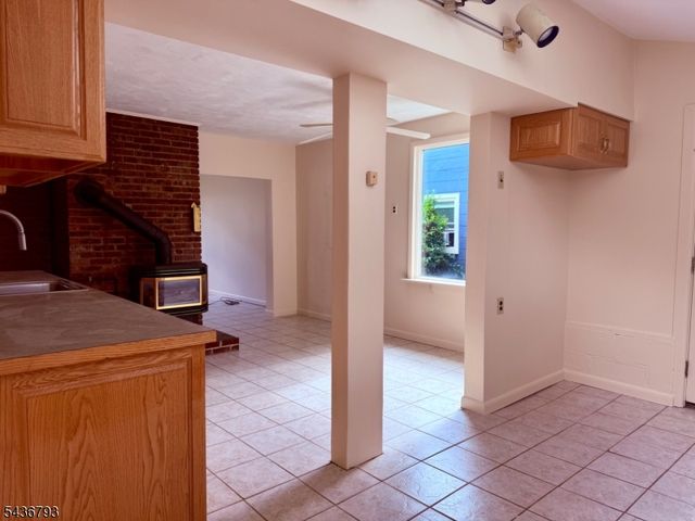 883 Milton Blvd, Rahway City, NJ 07065