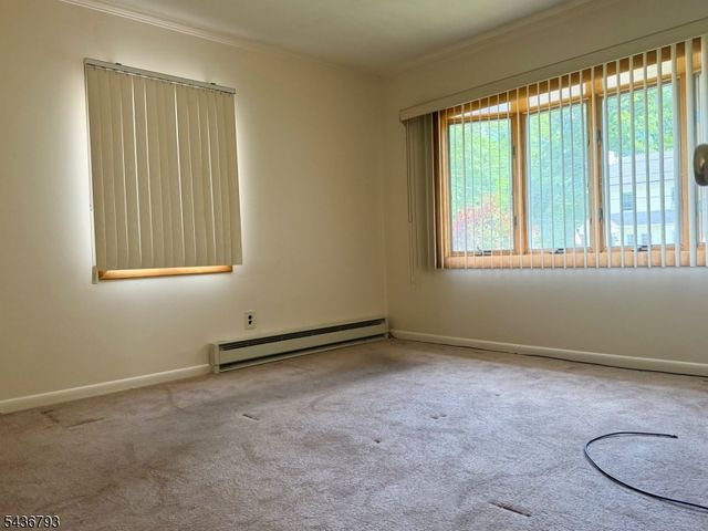 883 Milton Blvd, Rahway City, NJ 07065