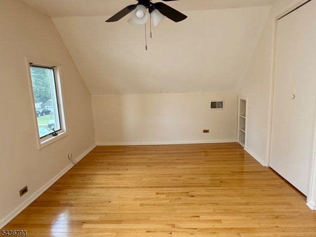 883 Milton Blvd, Rahway City, NJ 07065