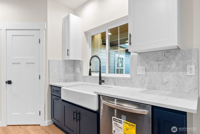 1421 W Main Street, Elma, WA 98541