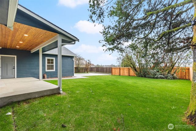 1421 W Main Street, Elma, WA 98541