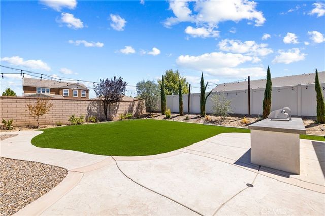 25431 Hitch Rail Lane, Menifee, CA 92584