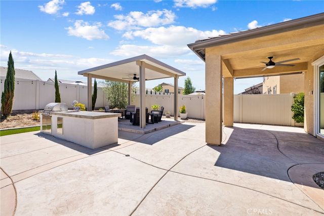 25431 Hitch Rail Lane, Menifee, CA 92584