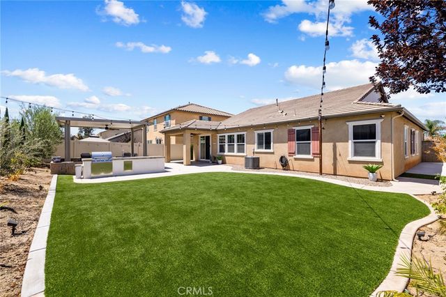 25431 Hitch Rail Lane, Menifee, CA 92584