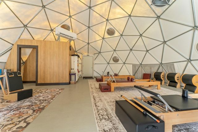 12068 Drozin Myers Rd, St Amant, LA 70774