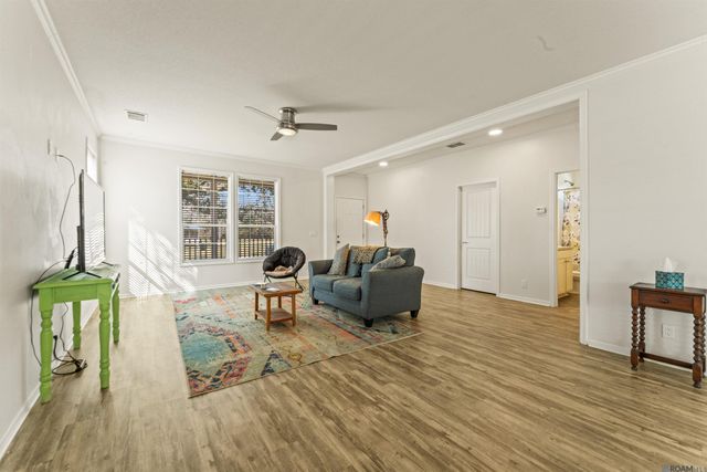 12068 Drozin Myers Rd, St Amant, LA 70774