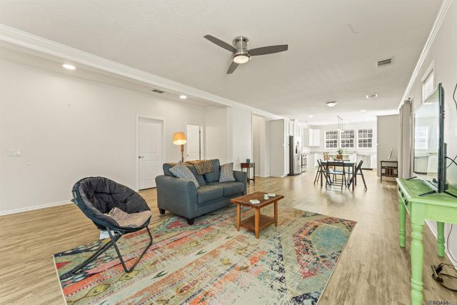 12068 Drozin Myers Rd, St Amant, LA 70774