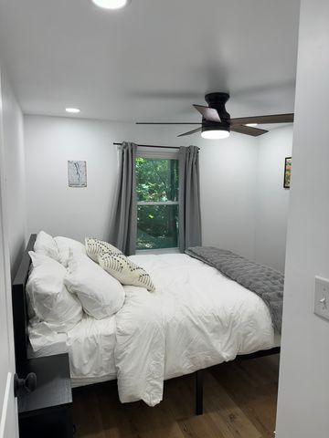 710 Third St, Paris, TN 38242