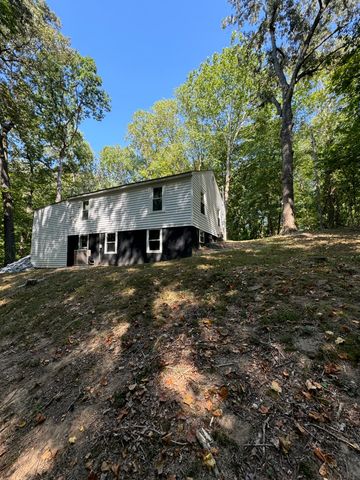 710 Third St, Paris, TN 38242