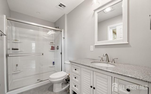 303 Chestnut Drive, Lacey, NJ 08734