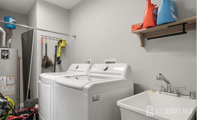 303 Chestnut Drive, Lacey, NJ 08734