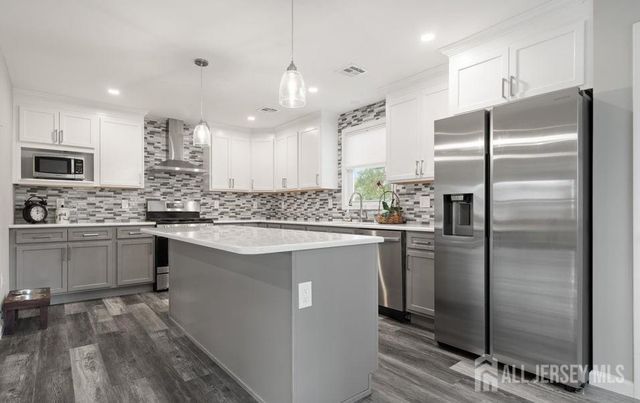 303 Chestnut Drive, Lacey, NJ 08734