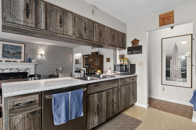 8861 Valley Circle Drive, Florence, KY 41042