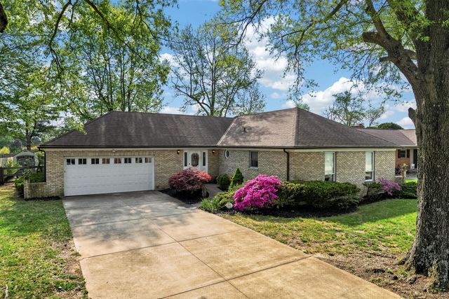8861 Valley Circle Drive, Florence, KY 41042