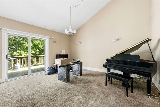 6006 Lynnaway Drive, Dayton, OH 45415
