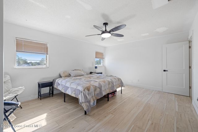 1274 Cimarron Circle NE, Palm Bay, FL 32905