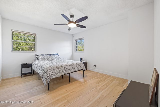 1274 Cimarron Circle NE, Palm Bay, FL 32905