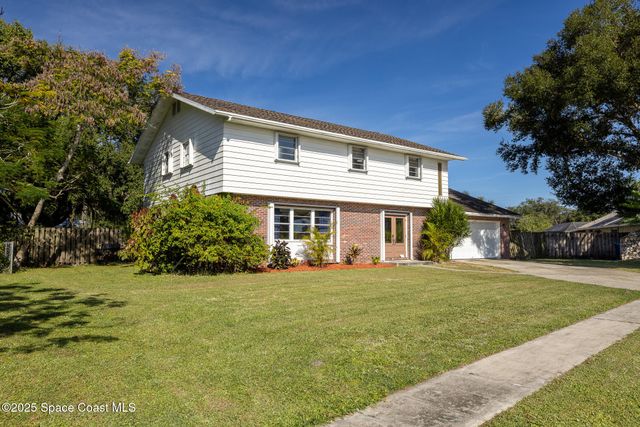 1274 Cimarron Circle NE, Palm Bay, FL 32905