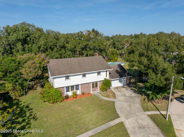 1274 Cimarron Circle NE, Palm Bay, FL 32905