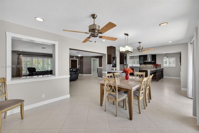 313 SE 6th St, Dania Beach, FL 33004