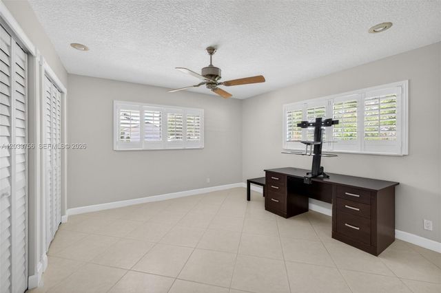 313 SE 6th St, Dania Beach, FL 33004