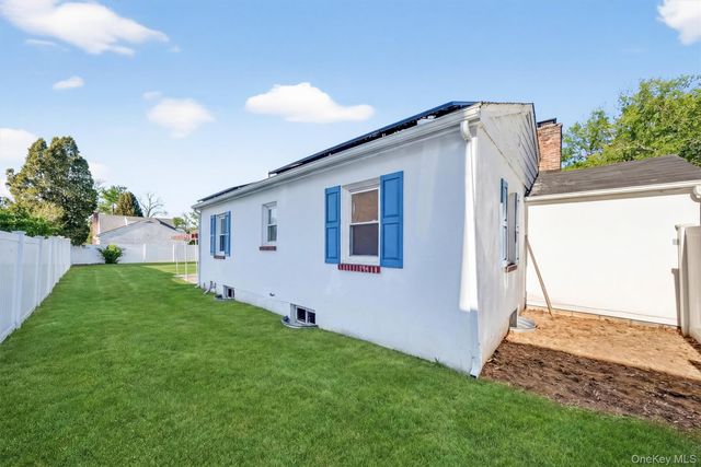 1 Gilbert Street, Cortlandt Manor, NY 10567