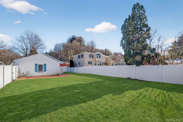 1 Gilbert Street, Cortlandt Manor, NY 10567