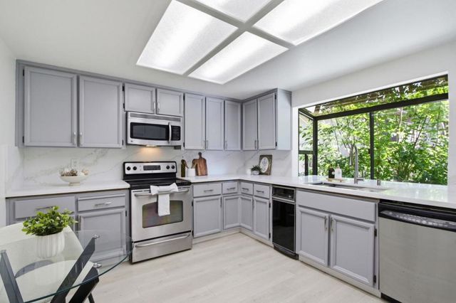 2421 Michele Jean Way, Santa Clara, CA 95050