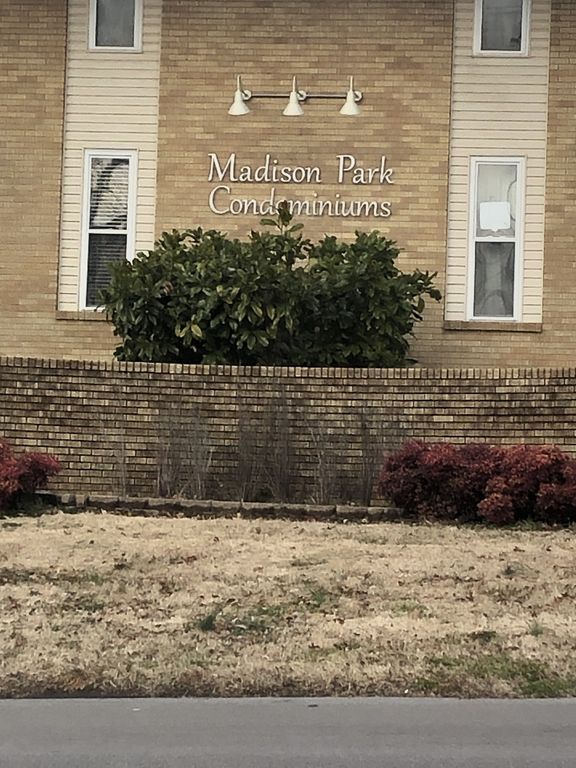 555 N DuPont Ave Apt D94, Madison, TN 37115