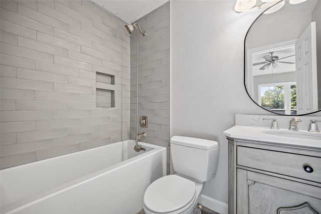 10207 Autumn Meadow Lane, Houston, TX 77064