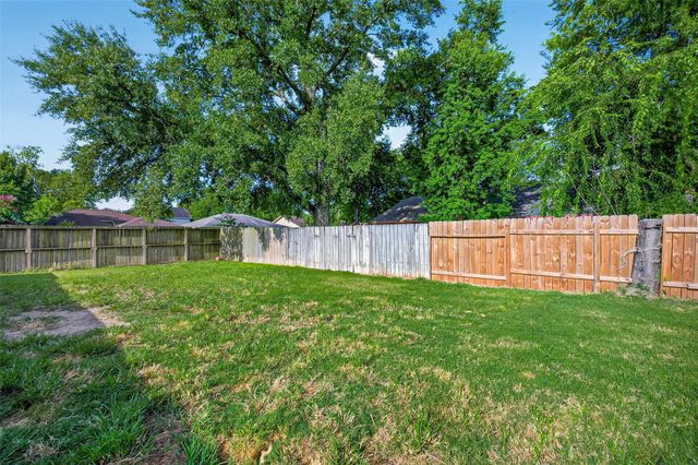 10207 Autumn Meadow Lane, Houston, TX 77064