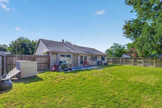 10207 Autumn Meadow Lane, Houston, TX 77064
