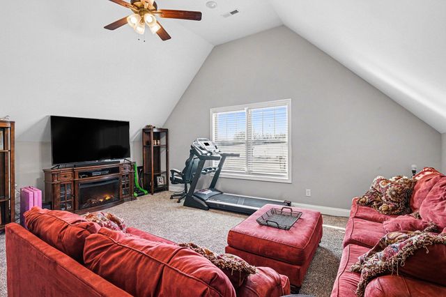 2397 Davidson Graveyard Rd, Clarksville, TN 37043