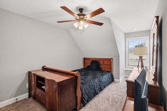 2397 Davidson Graveyard Rd, Clarksville, TN 37043