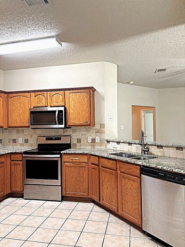 9805 Nixon Drive, Mckinney, TX 75072