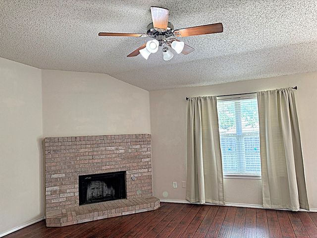 9805 Nixon Drive, Mckinney, TX 75072