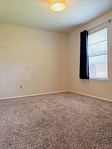 9805 Nixon Drive, Mckinney, TX 75072